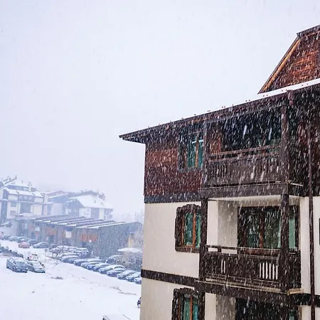 Apartament Peak 304 *