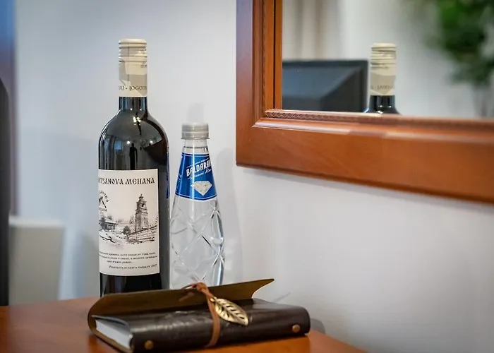 Peak 304 Apartment *